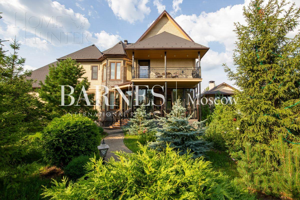 2-этажный коттедж 385 м² с отделкой