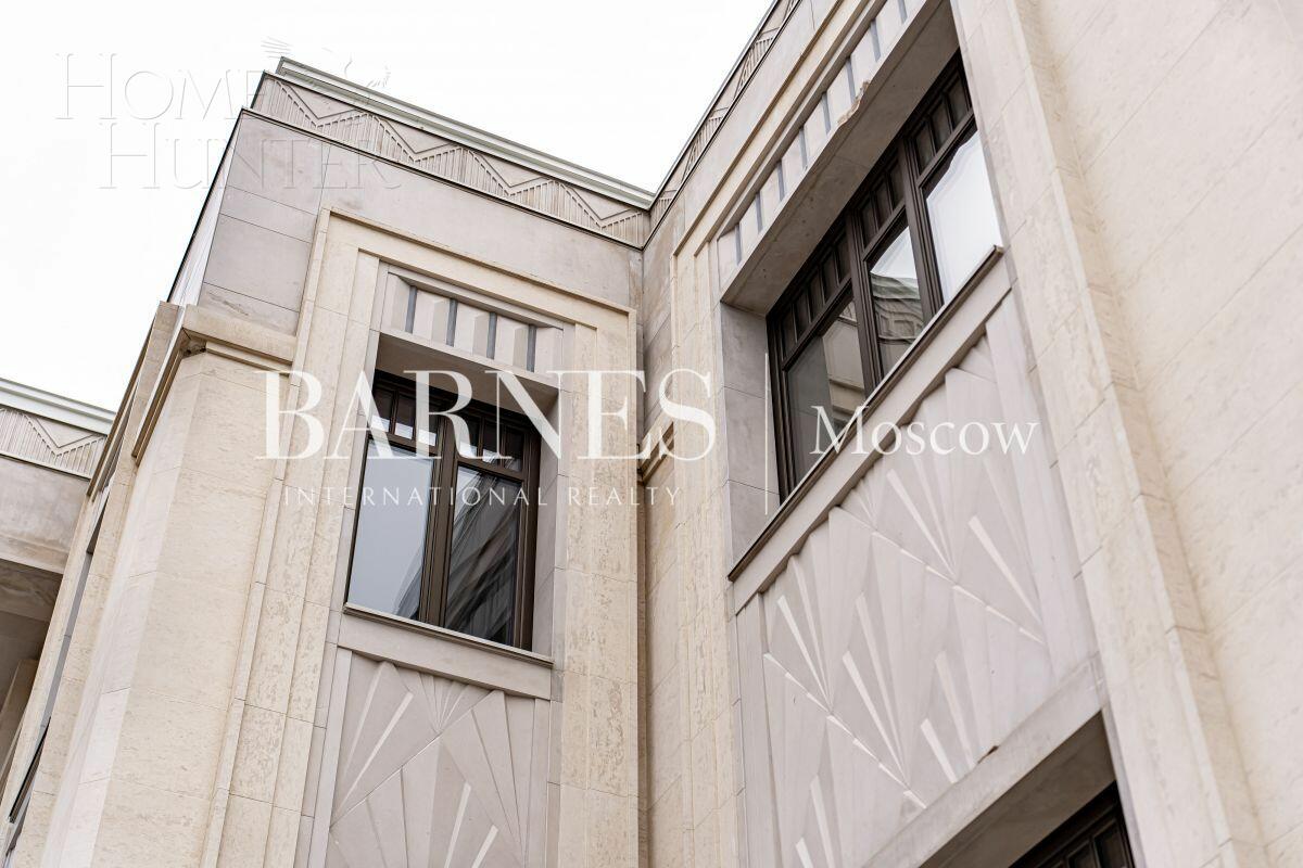 2-этажный коттедж 1 244 м² с отделкой