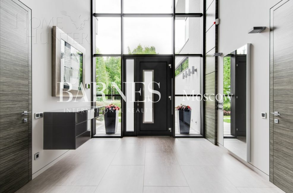 2-этажный коттедж 617 м² с отделкой