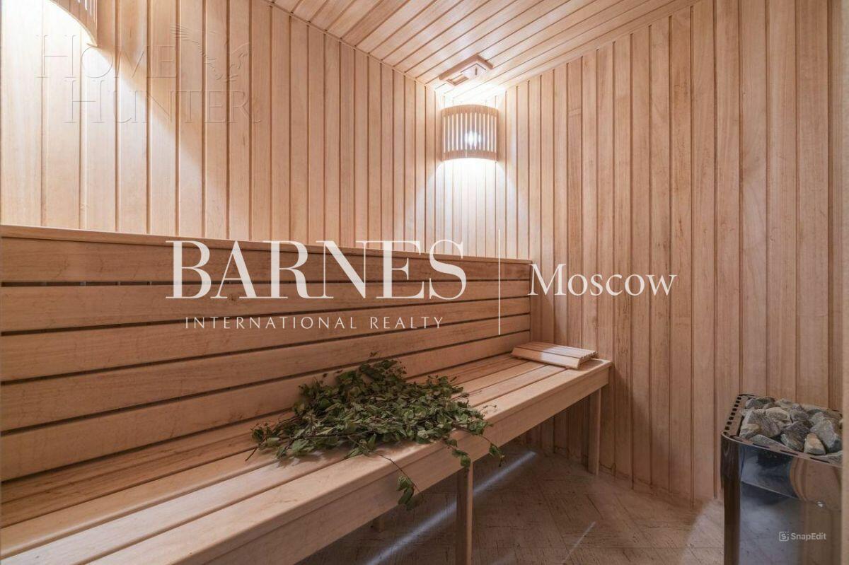 3-этажный коттедж 980 м² с отделкой