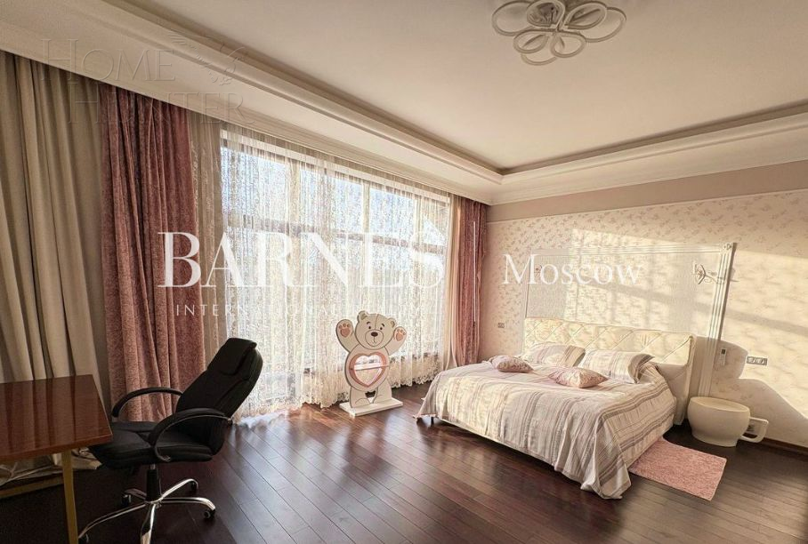 2-этажный коттедж 500 м² с отделкой