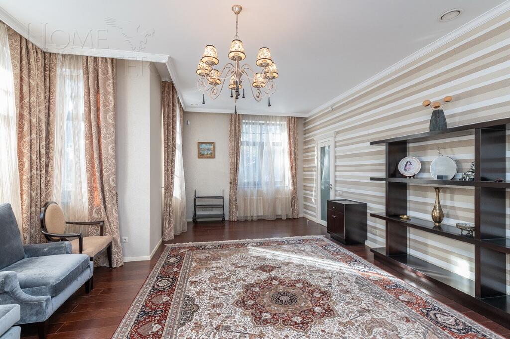 2-этажный коттедж 528 м² с отделкой