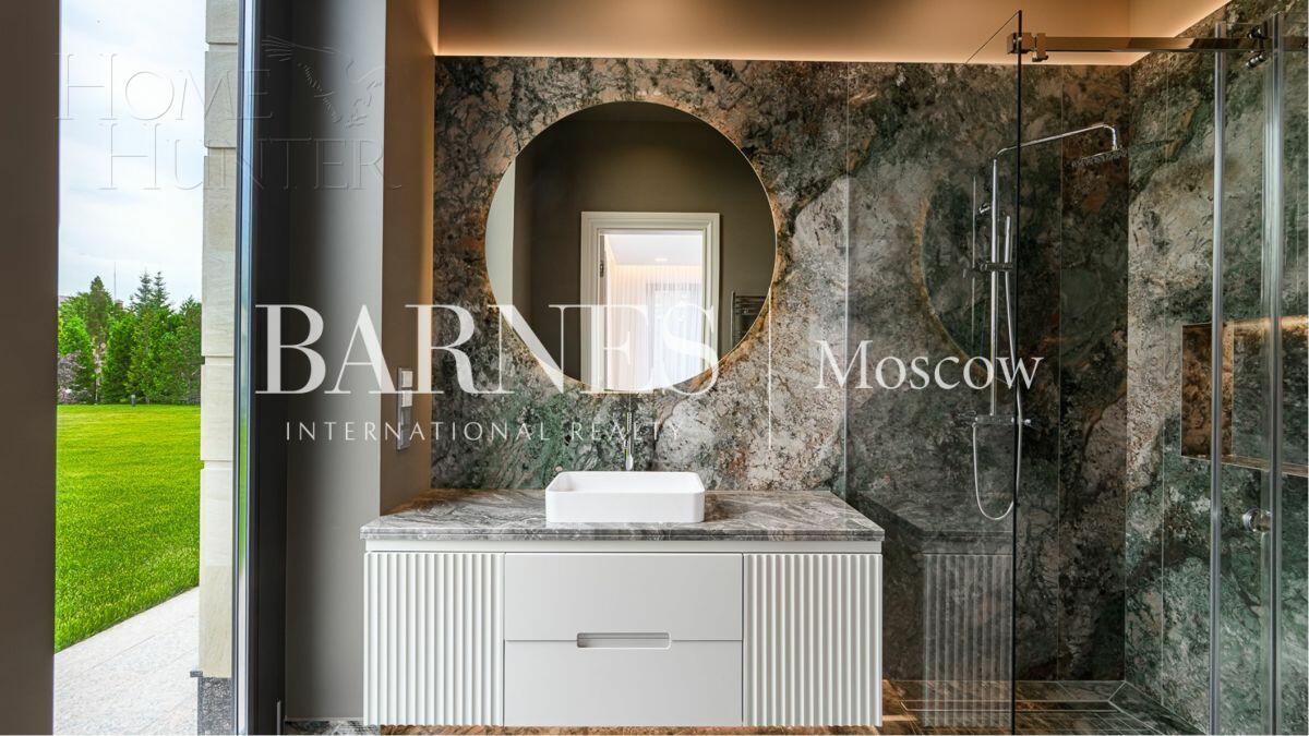 2-этажный коттедж 1 071 м² с отделкой