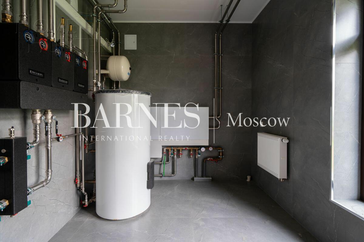 2-этажный коттедж 596 м² без отделки