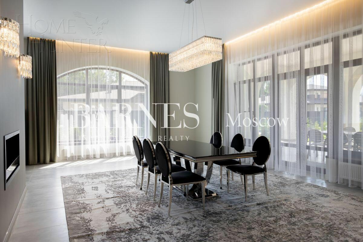 2-этажный коттедж 1 327 м² с отделкой