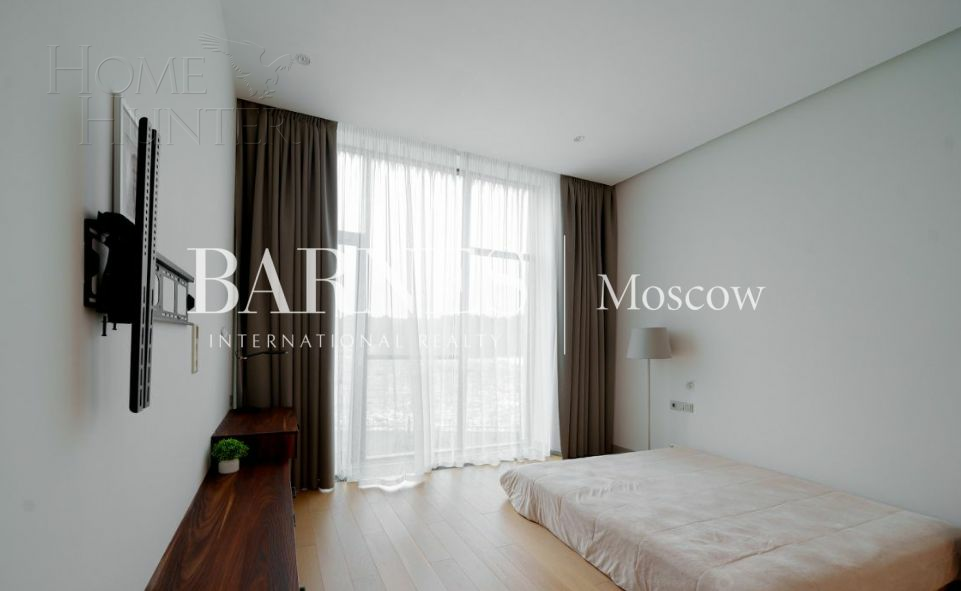 4-этажный таунхаус 278 м² с отделкой