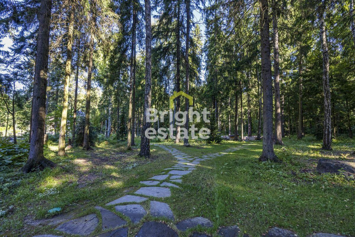 2-этажный коттедж 2 327 м² без отделки