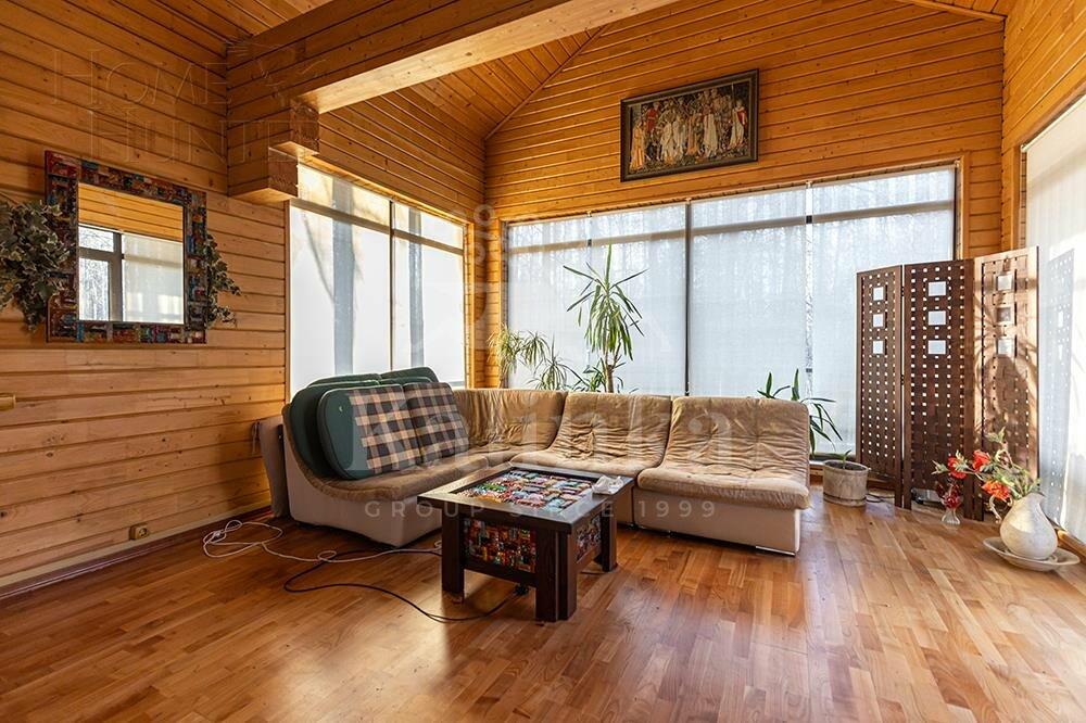 2-этажный коттедж 300 м² с отделкой