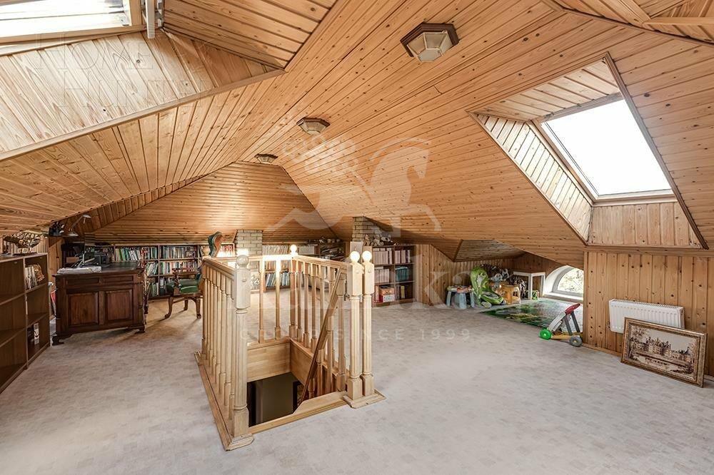 2-этажный коттедж 300 м² с отделкой