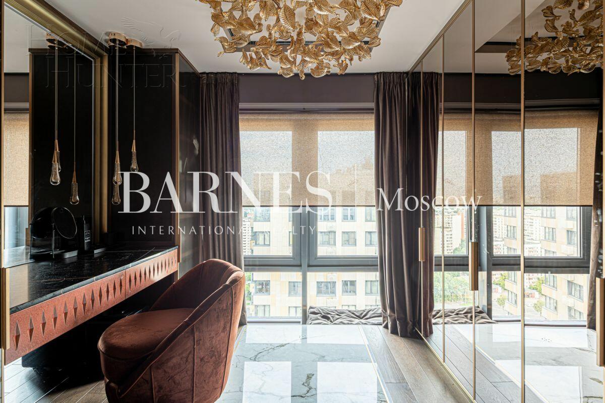 3-КОМН. КВАРТИРА С ОТДЕЛКОЙ 82 М² НА 24 ЭТАЖЕ
