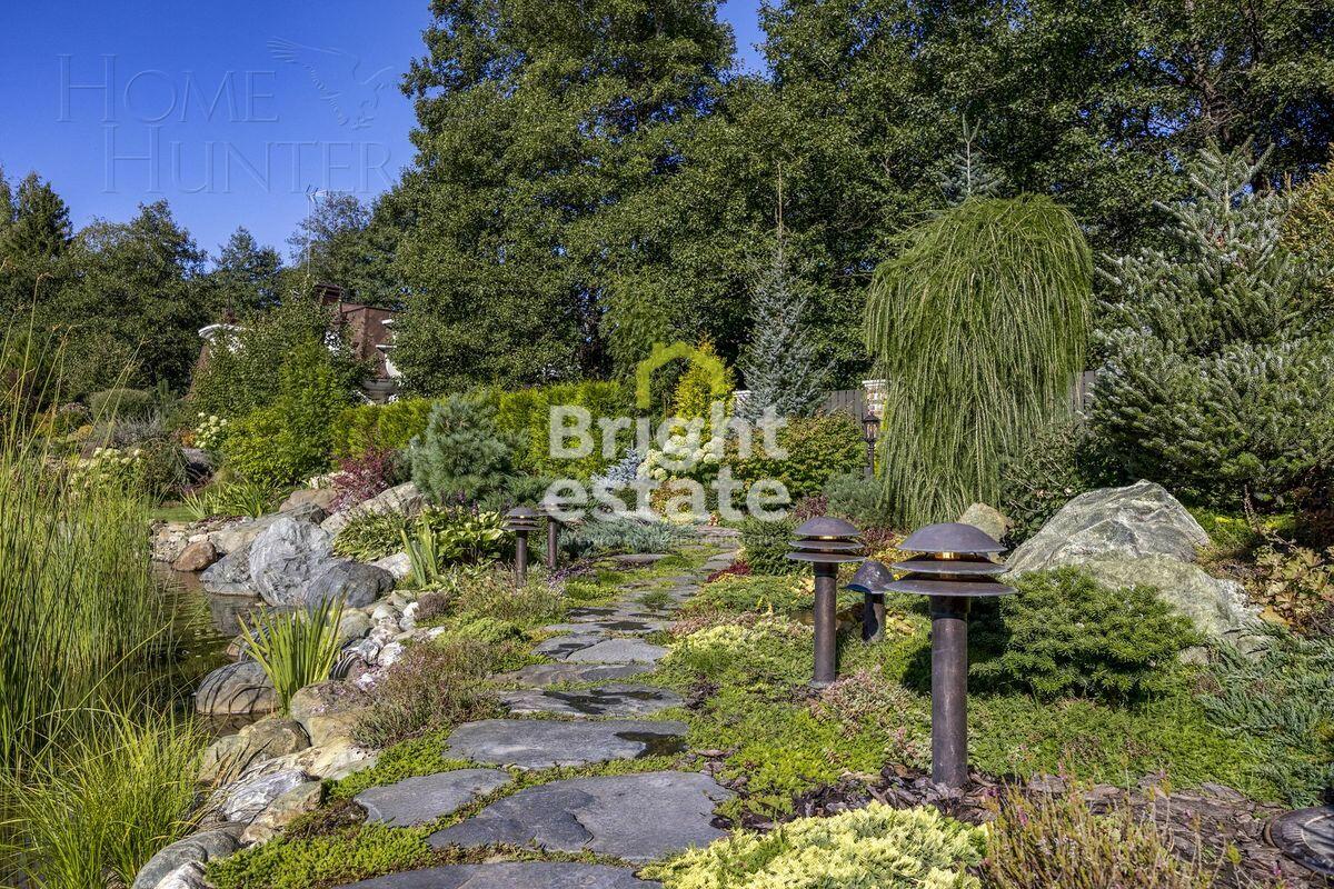 2-этажный коттедж 2 327 м² без отделки