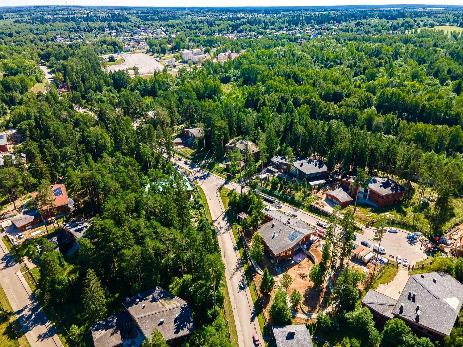 Участок 43.7 сот. в охраняемом поселке