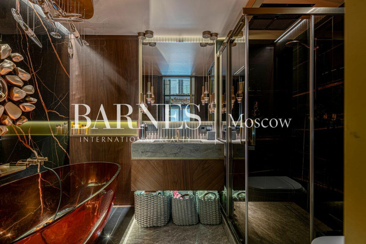 3-КОМН. КВАРТИРА С ОТДЕЛКОЙ 82 М² НА 24 ЭТАЖЕ