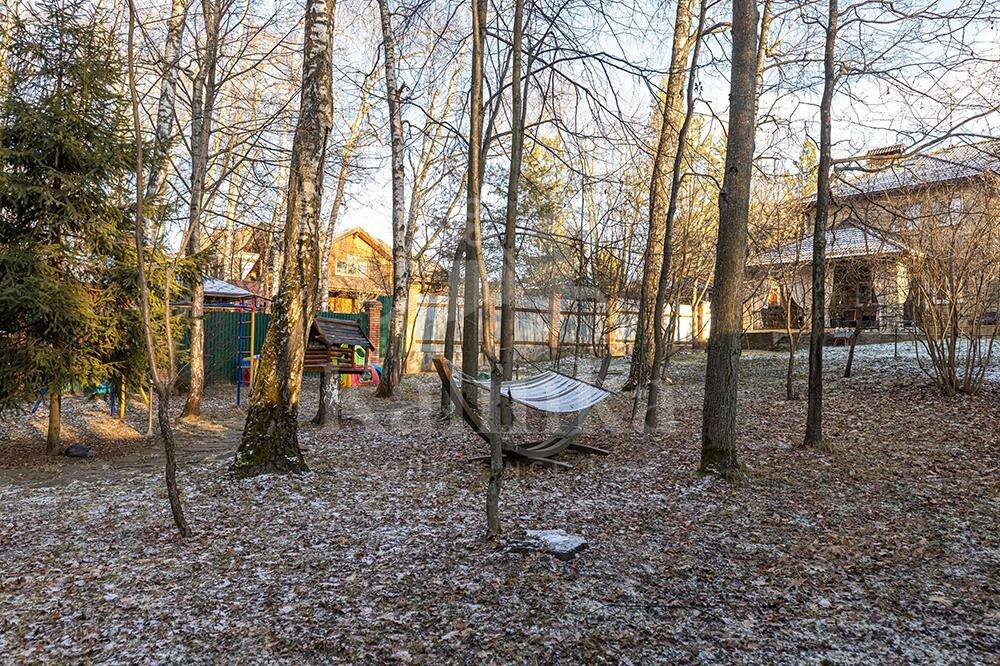 2-этажный коттедж 300 м² с отделкой