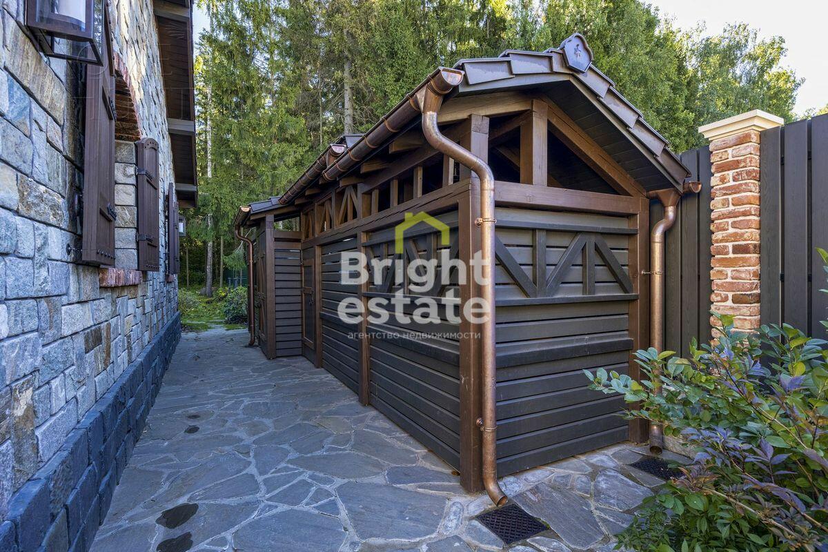 2-этажный коттедж 2 327 м² без отделки