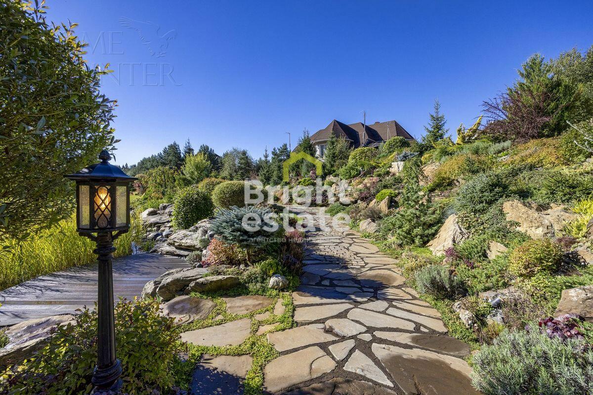 2-этажный коттедж 2 327 м² без отделки