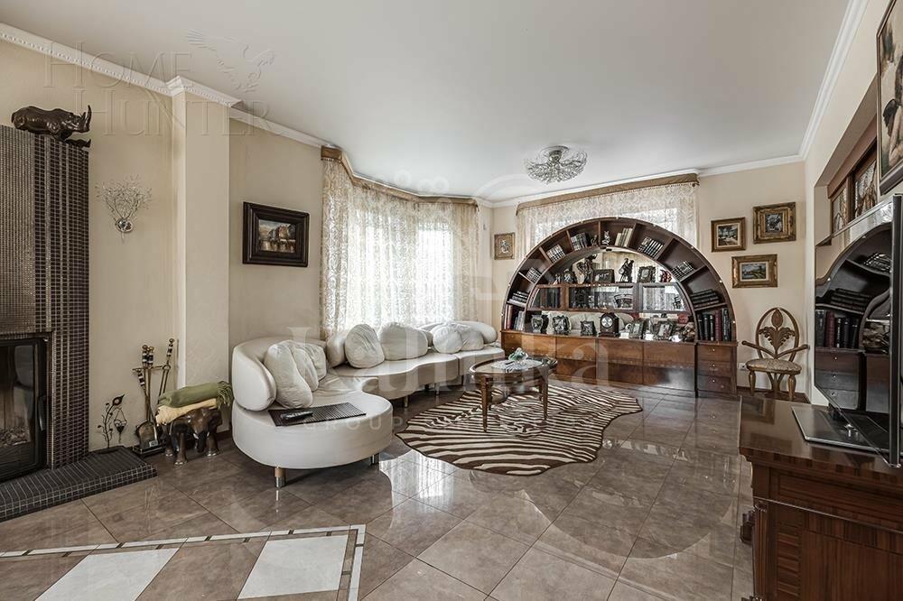 2-этажный коттедж 300 м² с отделкой