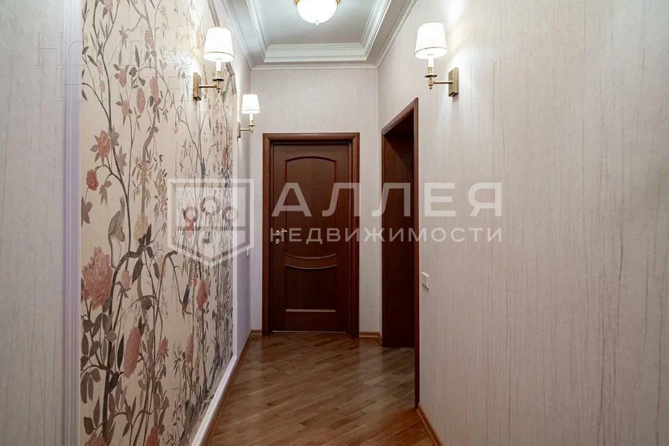 3-этажный коттедж 633 м² с отделкой