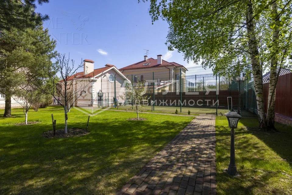 2-этажный коттедж 820 м² с отделкой
