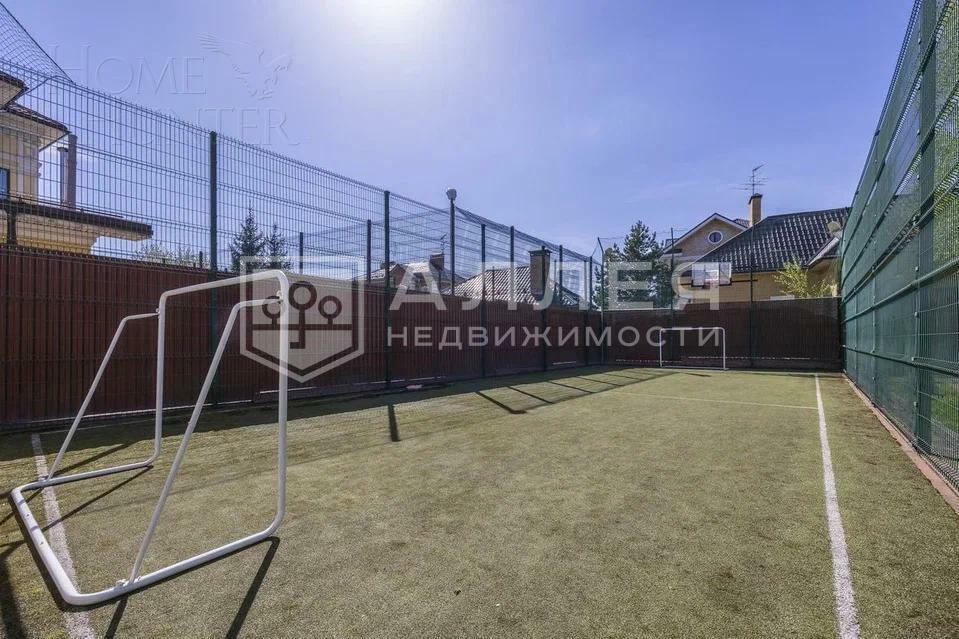 2-этажный коттедж 820 м² с отделкой