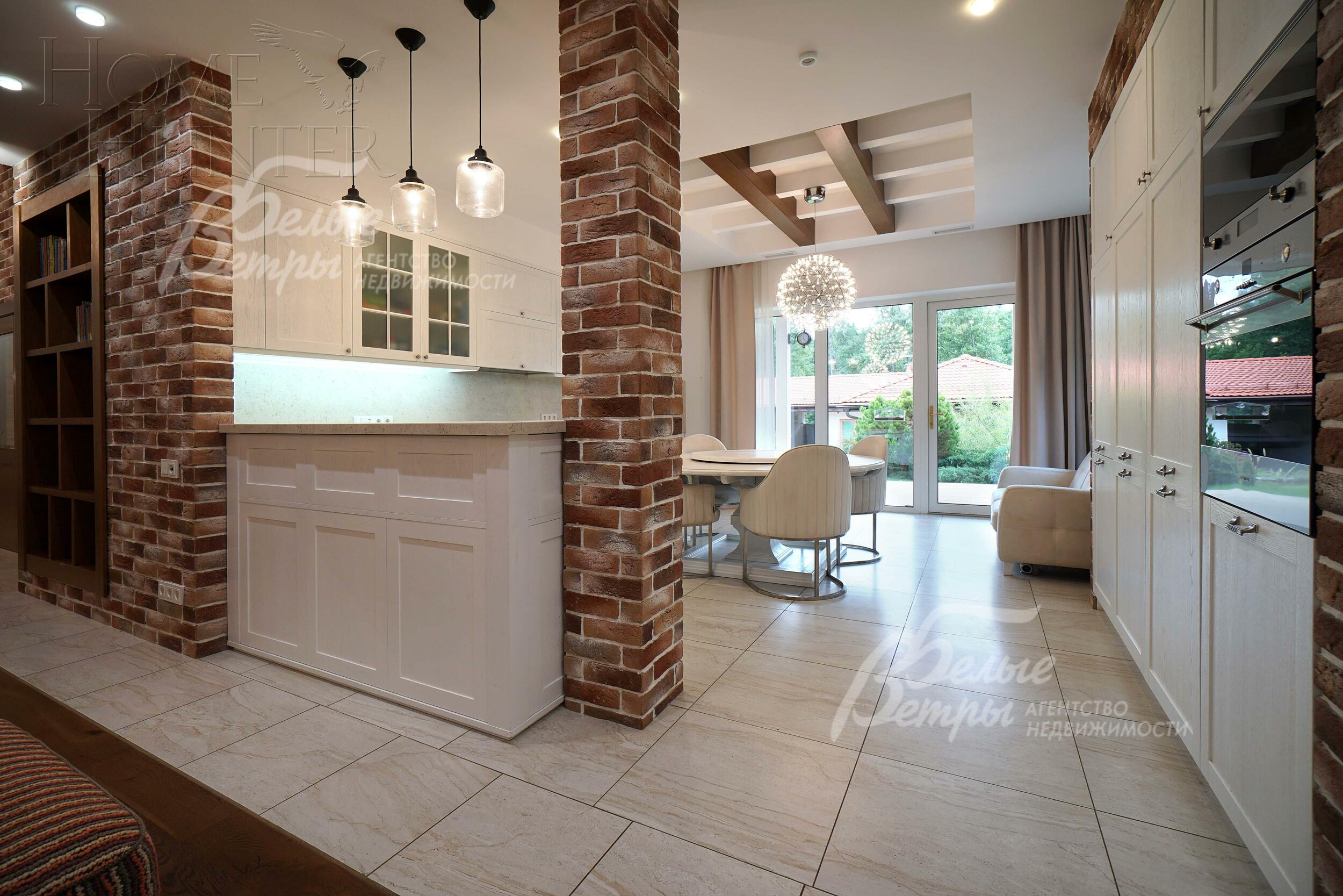 2-этажный коттедж 500 м² с отделкой