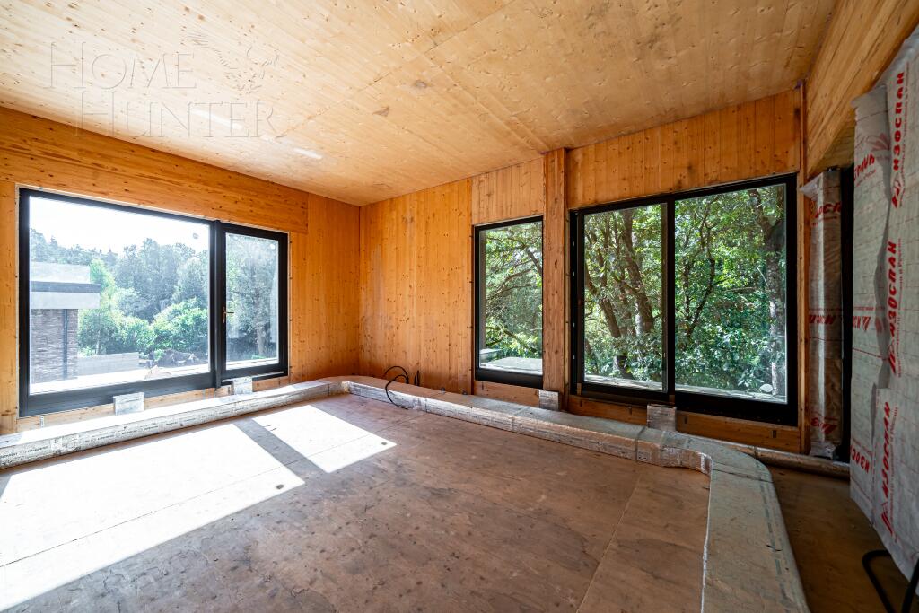 2-этажный коттедж 1 050 м² без отделки