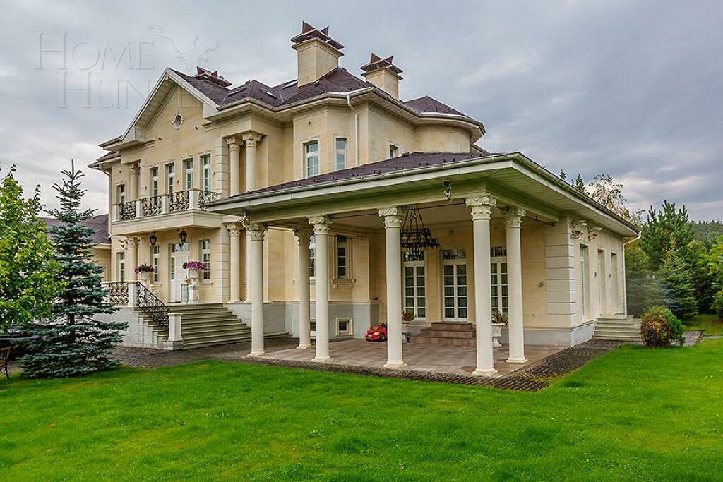 2-этажный коттедж 1 400 м² с отделкой