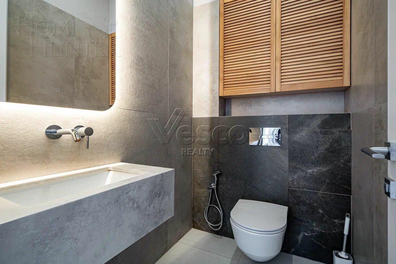 2-этажный коттедж 350 м² с отделкой