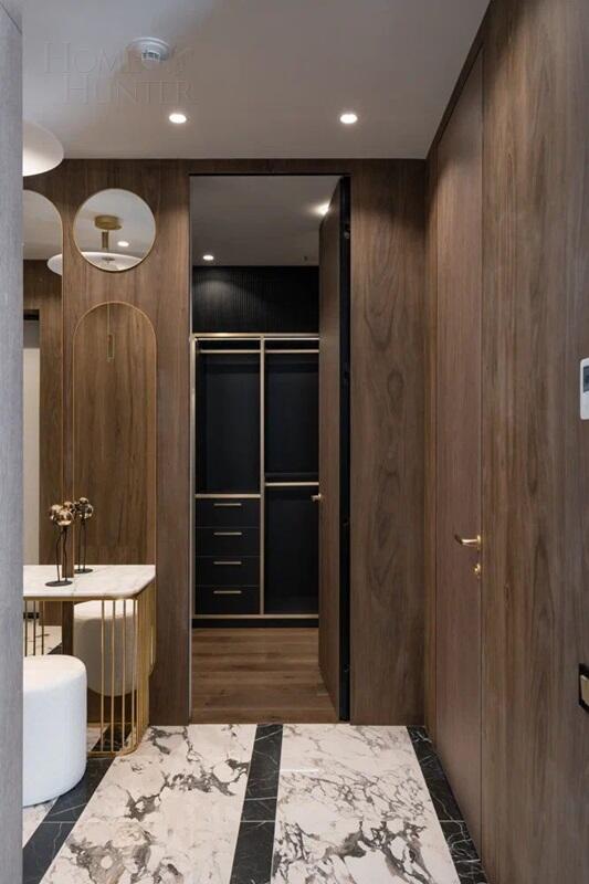 5-КОМН. КВАРТИРА С ОТДЕЛКОЙ 200 М² НА 6 ЭТАЖЕ