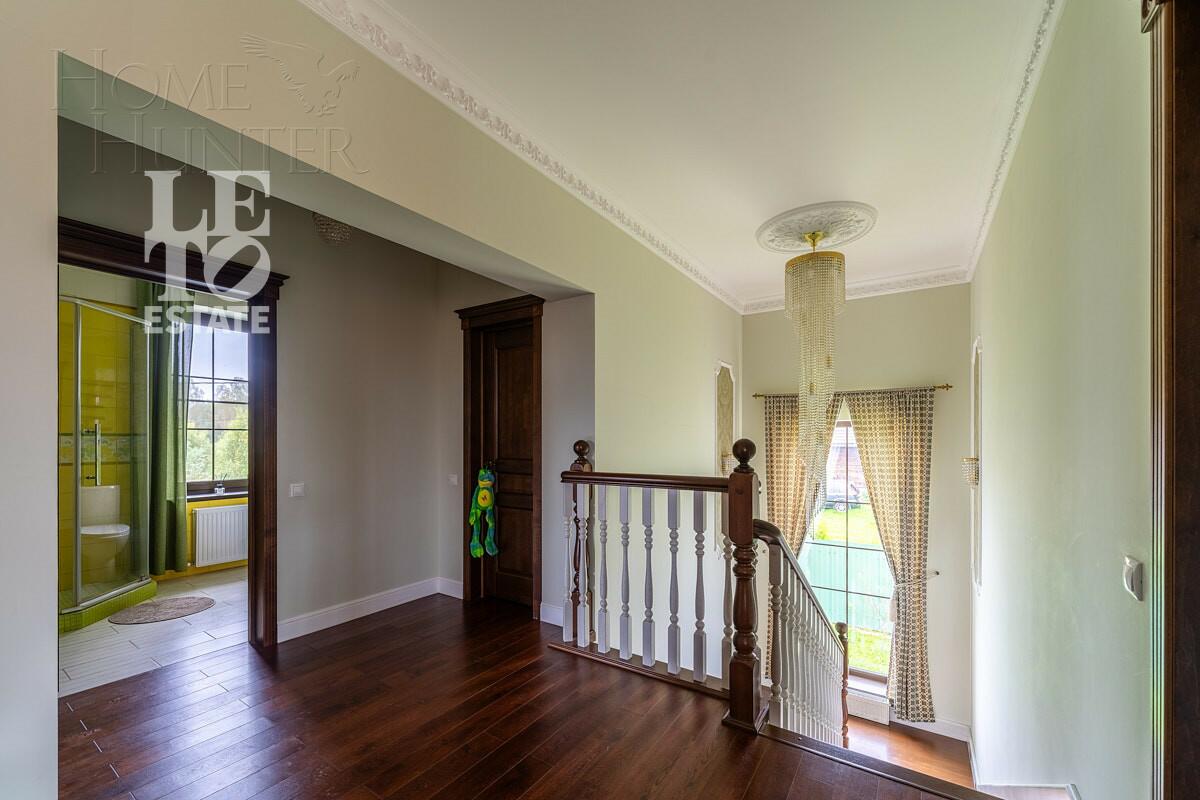 2-этажный коттедж 318.7 м² с отделкой