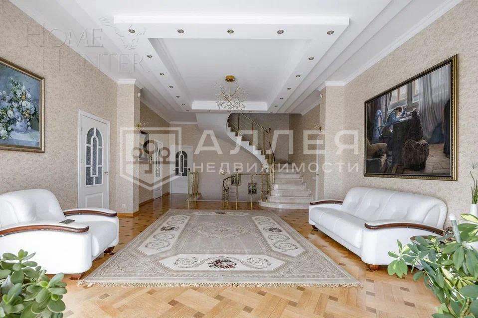 2-этажный коттедж 820 м² с отделкой