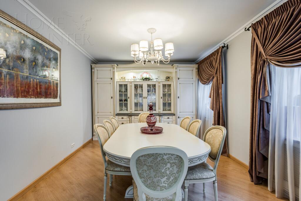 3-этажный коттедж 762 м² с отделкой