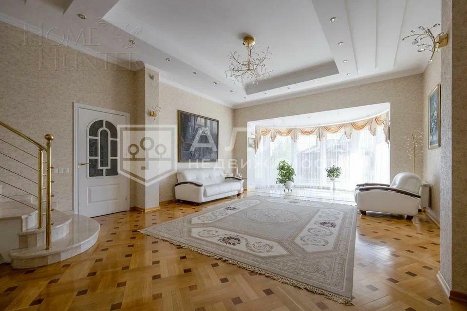 2-этажный коттедж 820 м² с отделкой