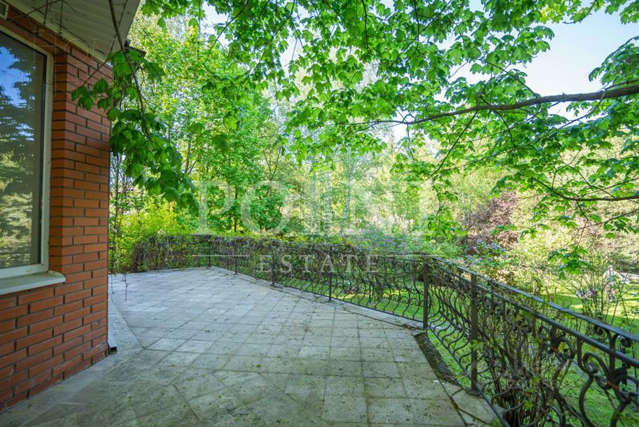 2-этажный коттедж 350 м² с отделкой