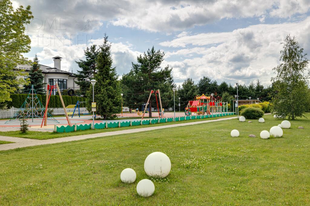 2-этажный коттедж 550 м² с отделкой