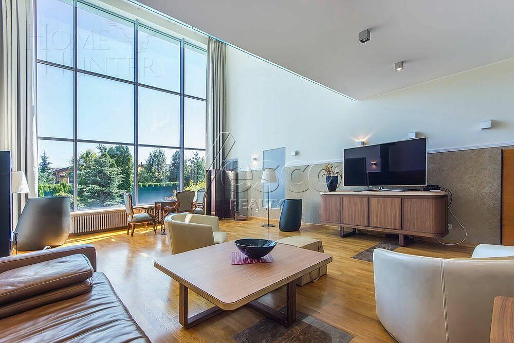 3-этажный коттедж 980 м² с отделкой