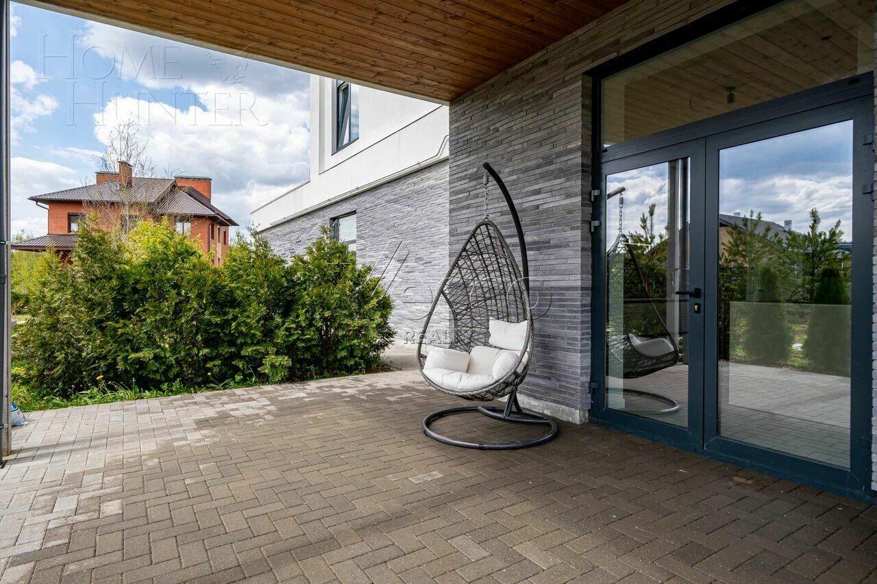 2-этажный коттедж 350 м² с отделкой