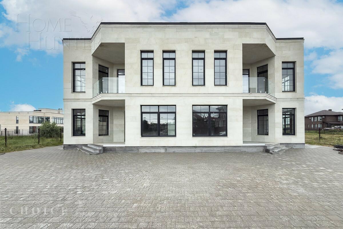 2-этажный таунхаус 260 м² без отделки