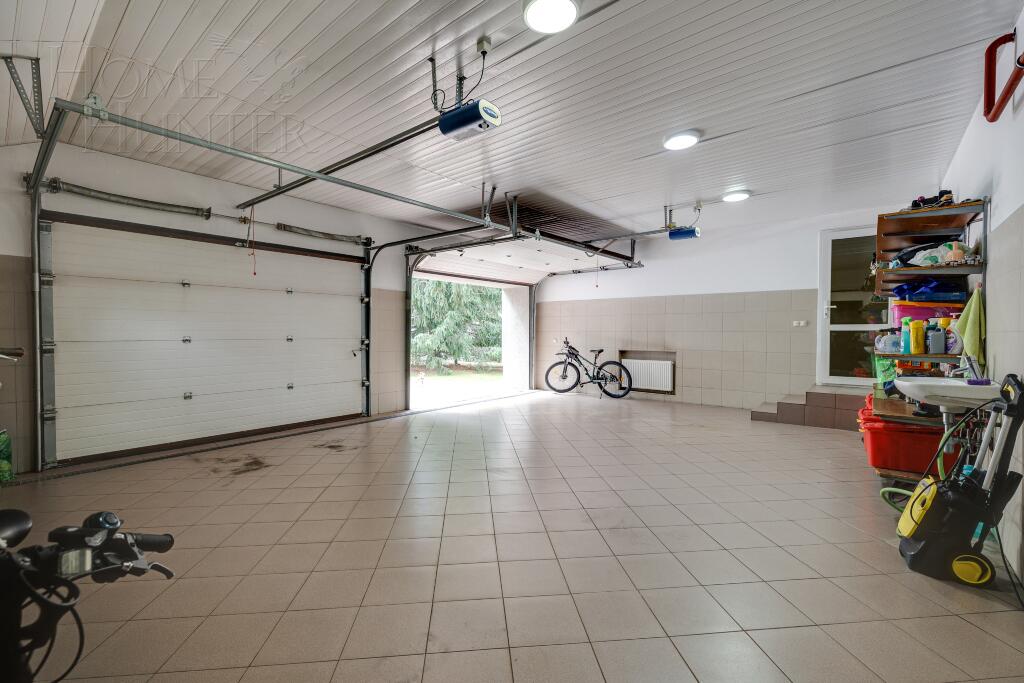 2-этажный коттедж 550 м² с отделкой