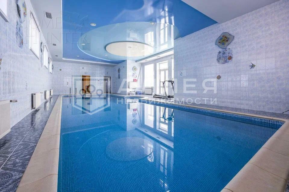 2-этажный коттедж 820 м² с отделкой