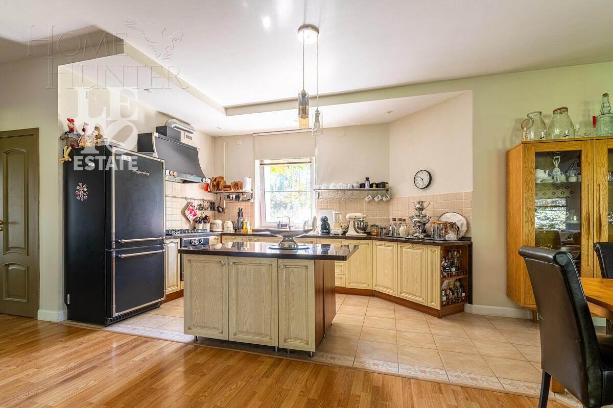 2-этажный коттедж 567 м² с отделкой