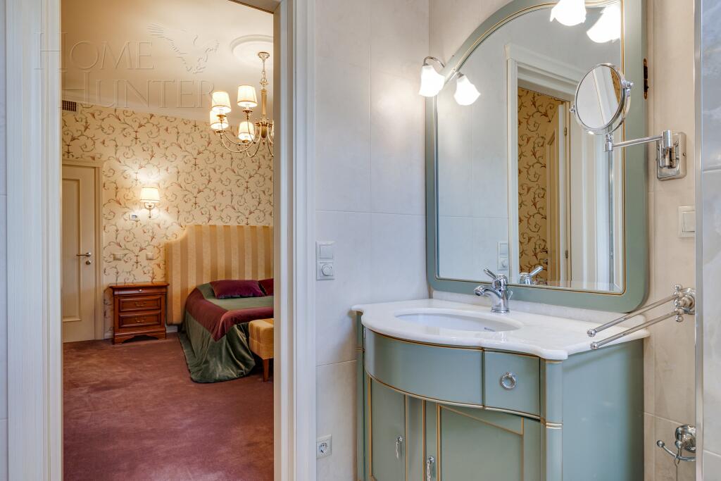 2-этажный коттедж 550 м² с отделкой