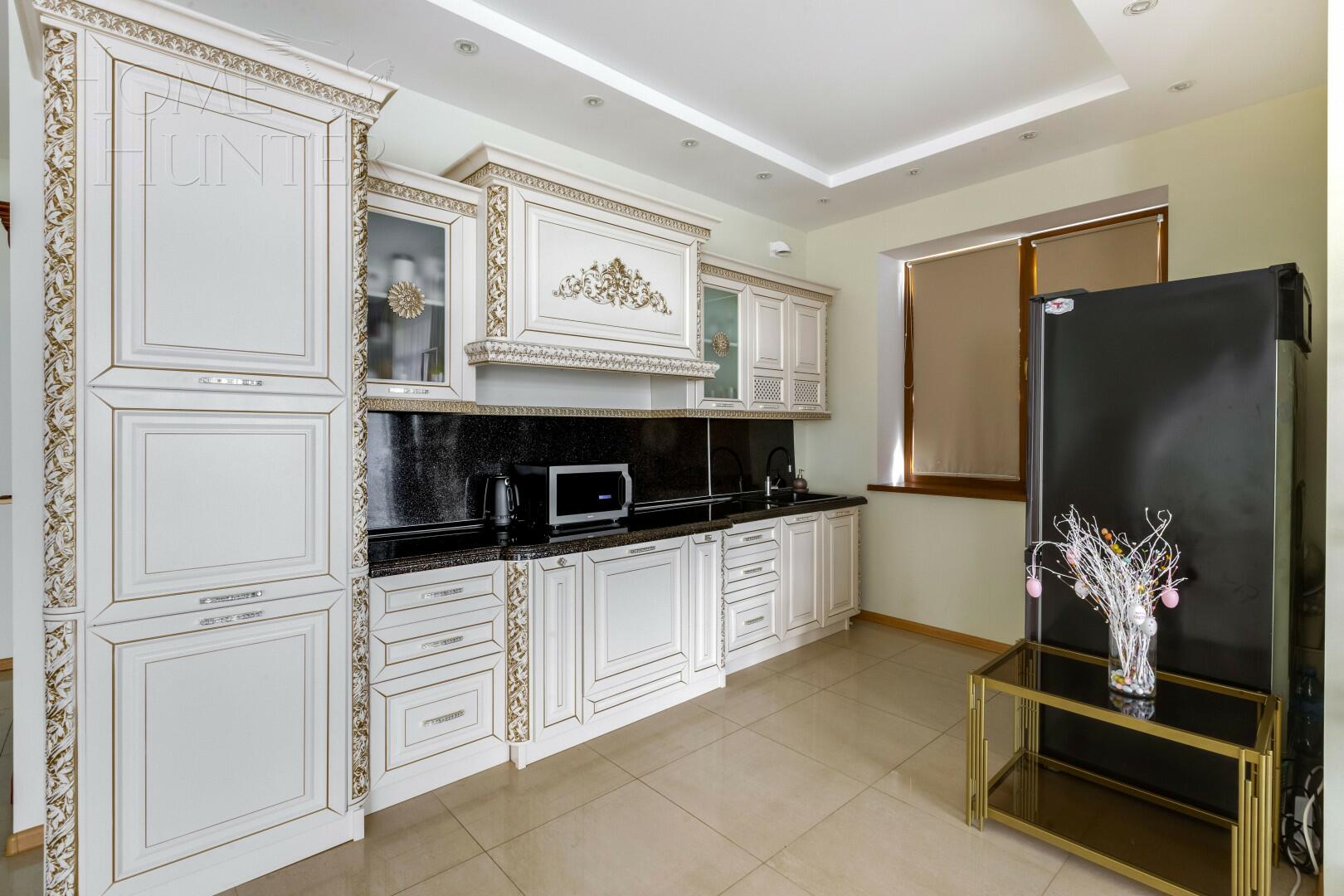 2-этажный коттедж 255.9 м² с отделкой