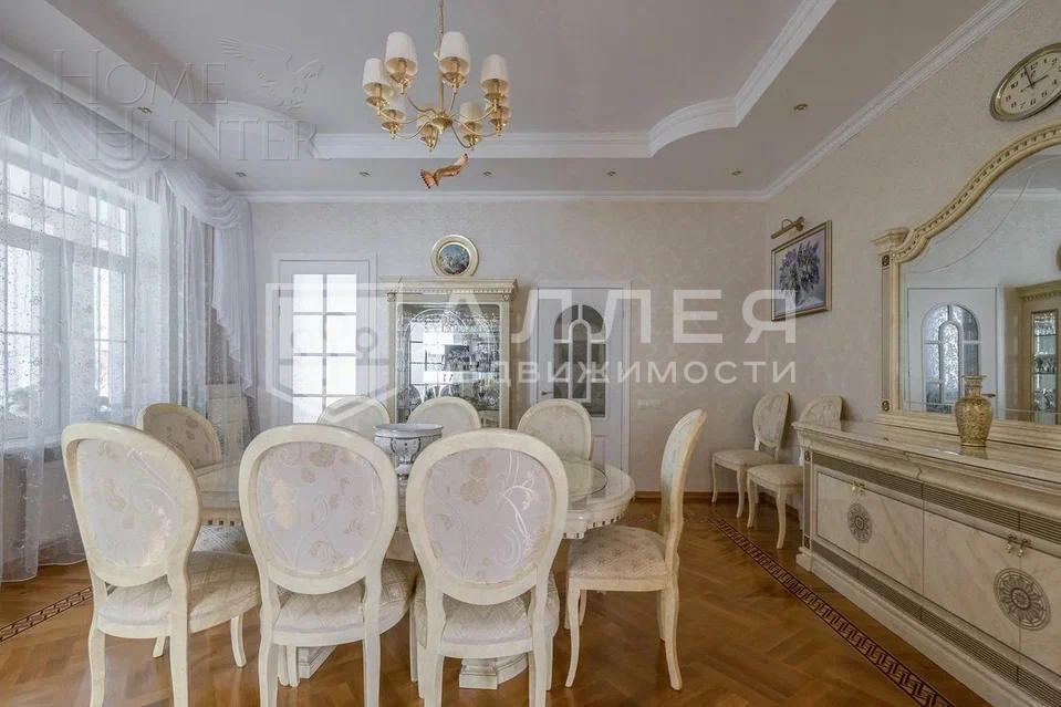 2-этажный коттедж 820 м² с отделкой