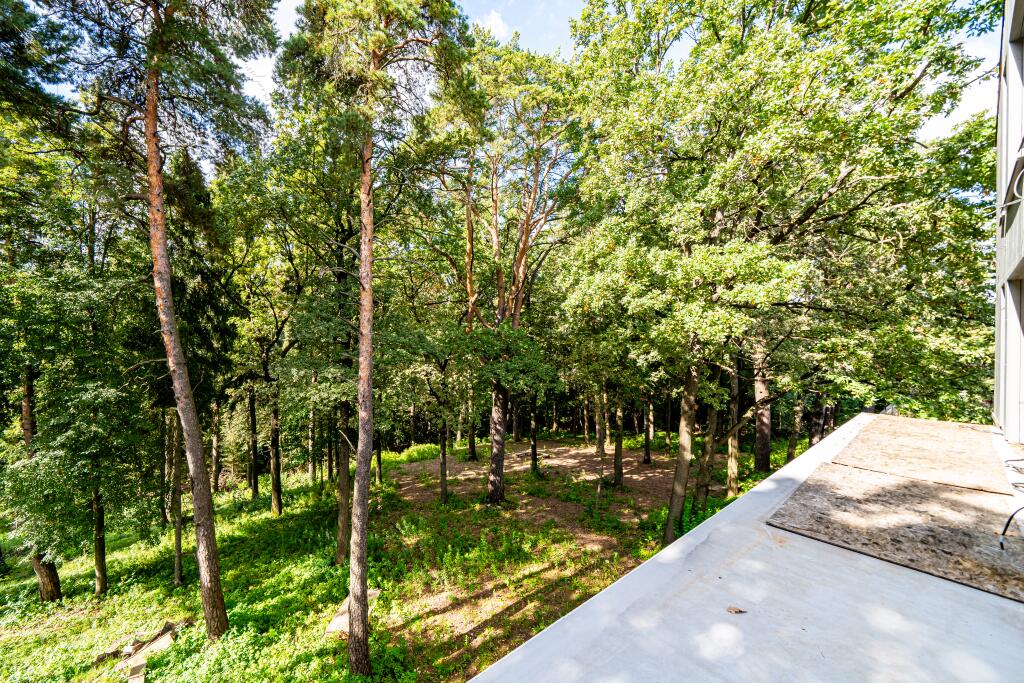 2-этажный коттедж 1 050 м² без отделки