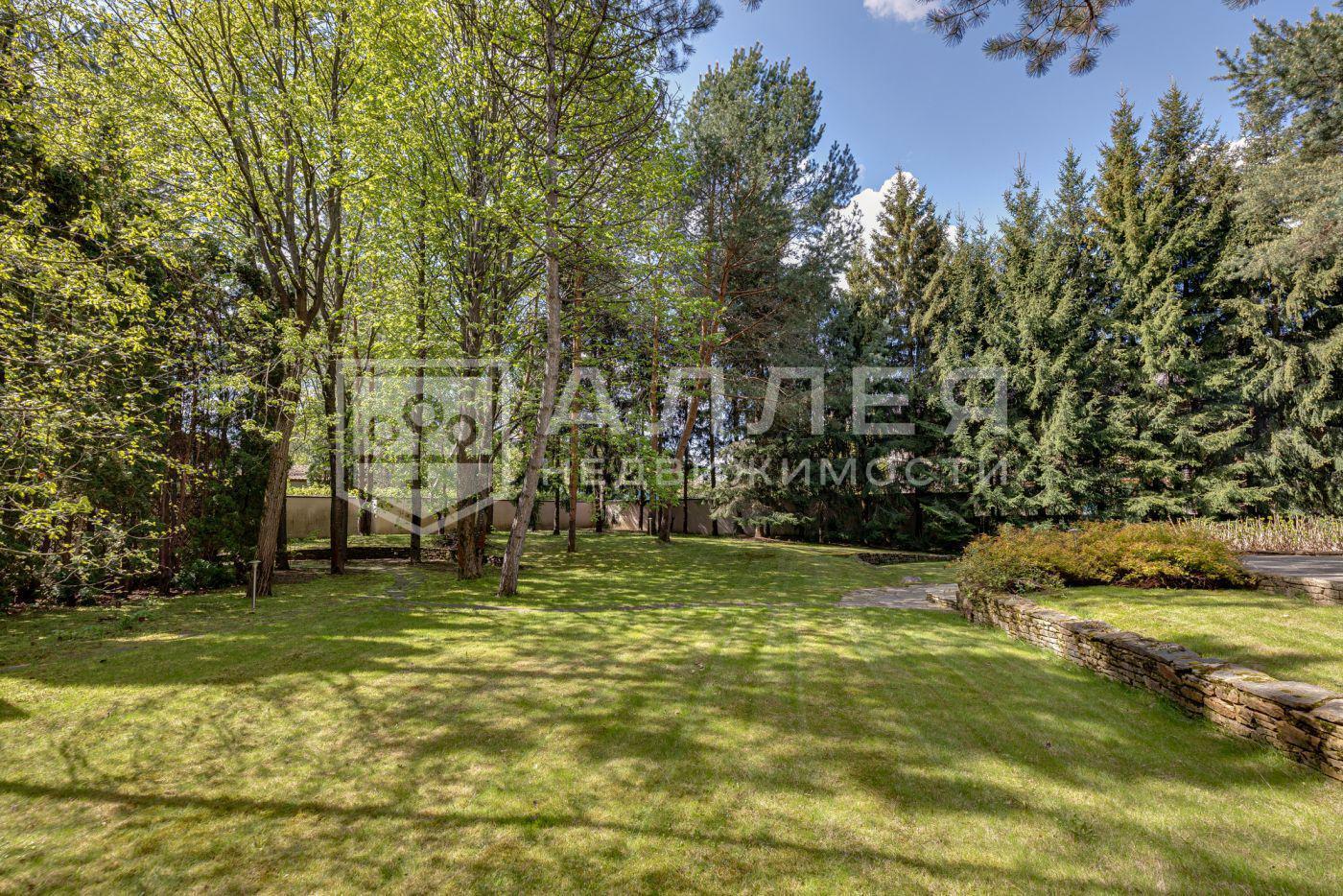 2-этажный коттедж 840 м² с отделкой
