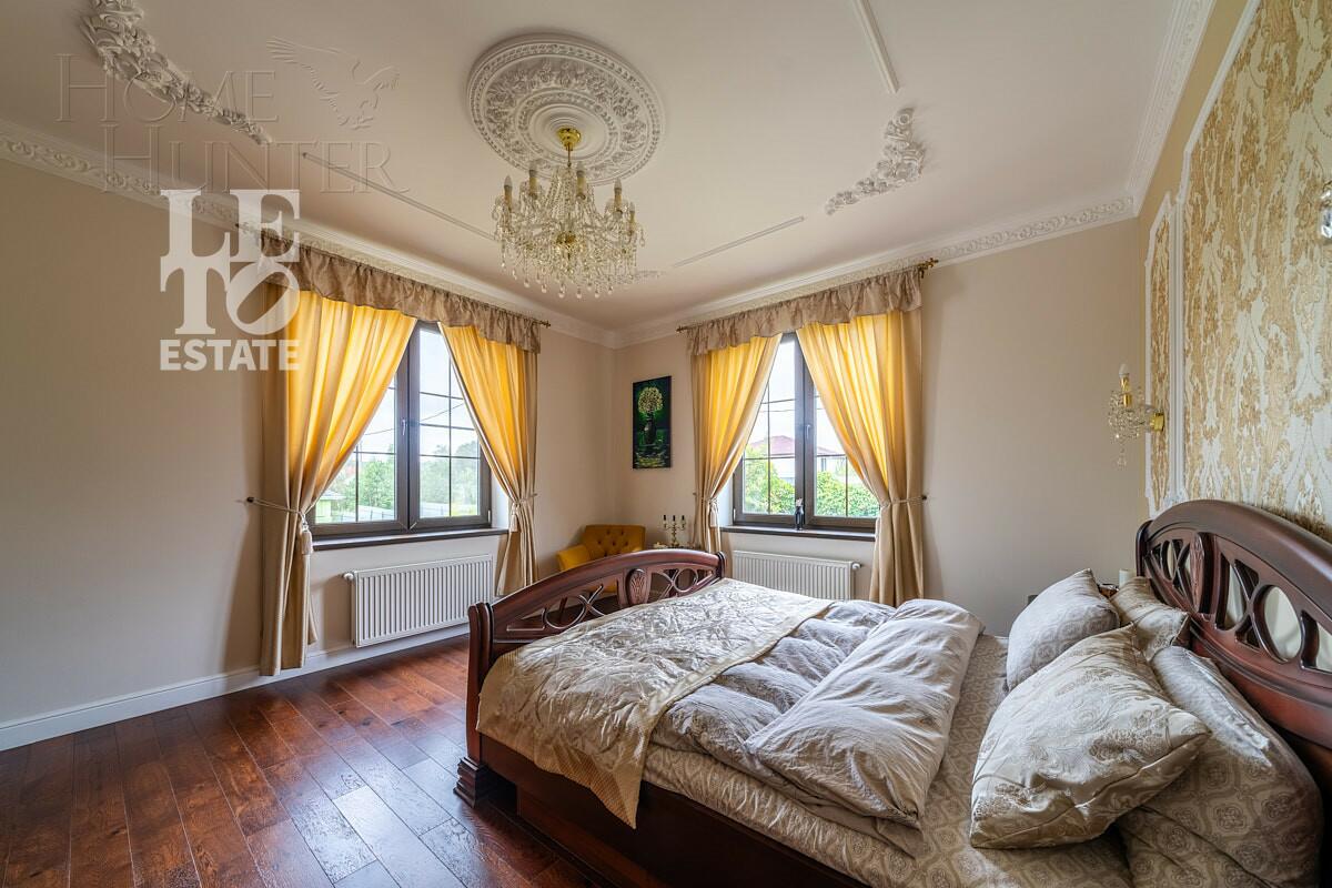 2-этажный коттедж 318.7 м² с отделкой