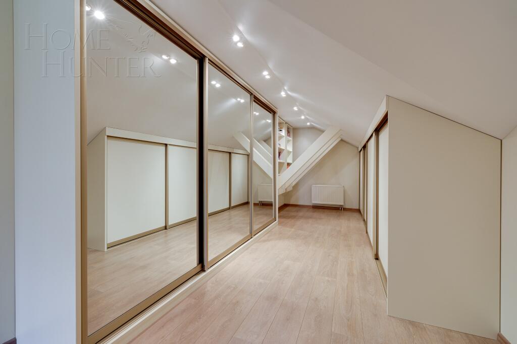 2-этажный коттедж 550 м² с отделкой