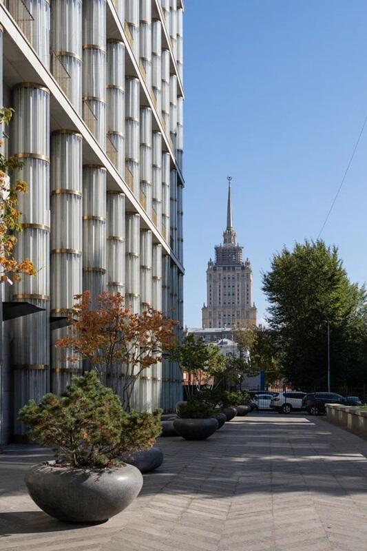 5-КОМН. КВАРТИРА С ОТДЕЛКОЙ 200 М² НА 6 ЭТАЖЕ