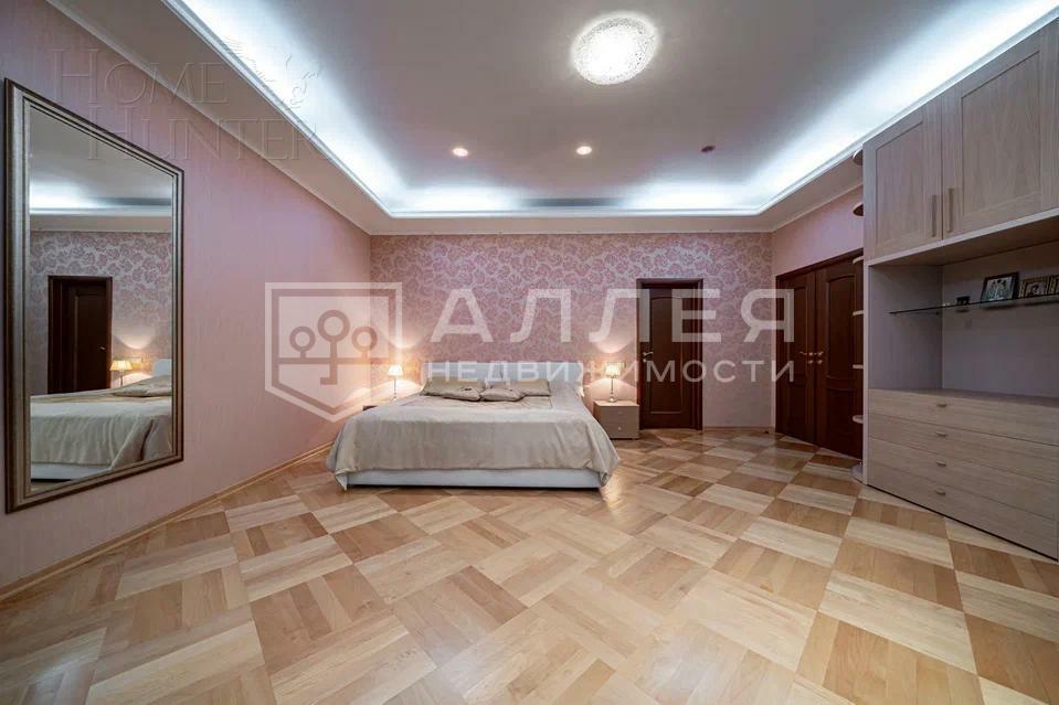 3-этажный коттедж 633 м² с отделкой